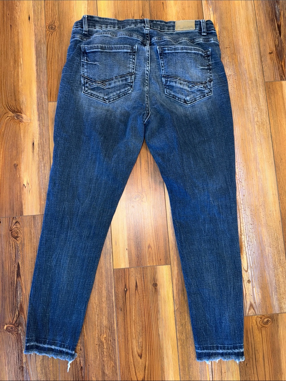 BKE Payton Mid-Rise Ankle Skinny Jeans Size 30 - Picture 4 of 4